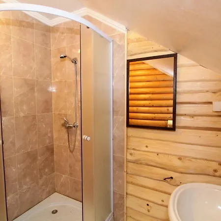 мала одеса Guest house Yablunytsya